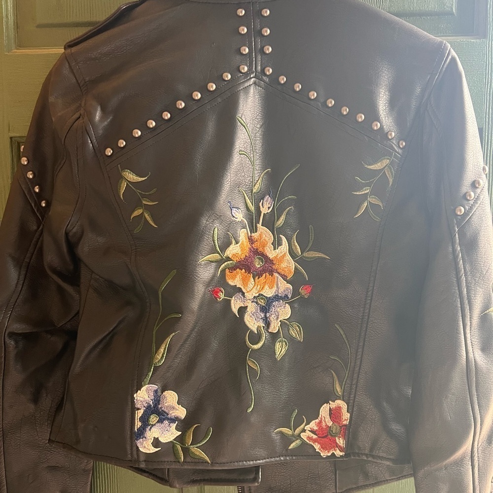 Black NYC Faux Leather jacket - Picture 4 of 6